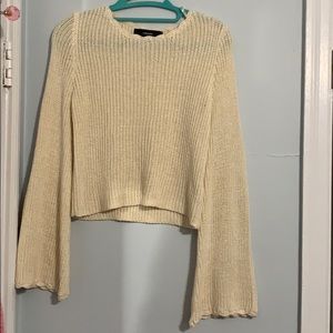 ✰ cropped bell sleeve sweater ✰